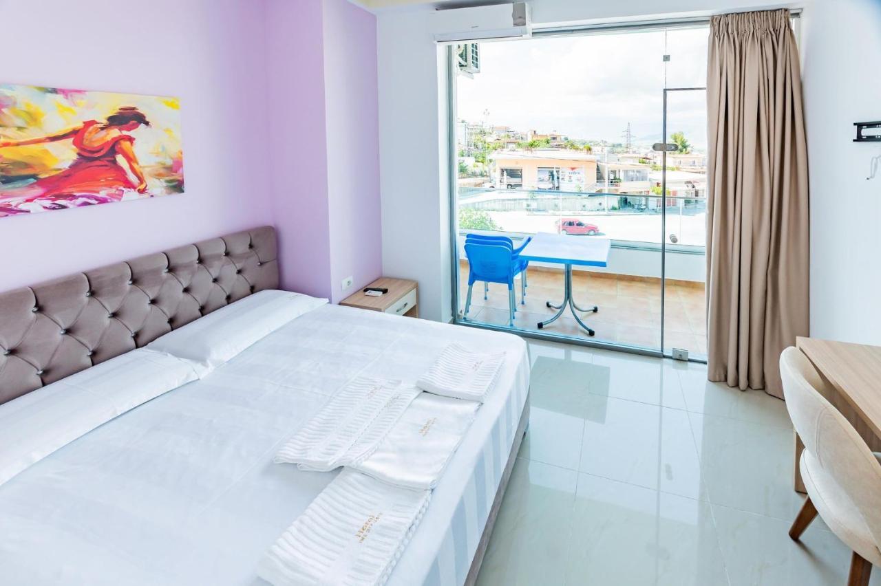 The City Gate Hotel Saranda Dış mekan fotoğraf